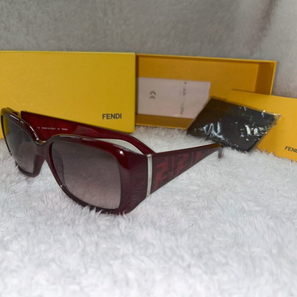 Fendi FS5197 Sunglasses Color Tobacco (Red) 100% Authentic